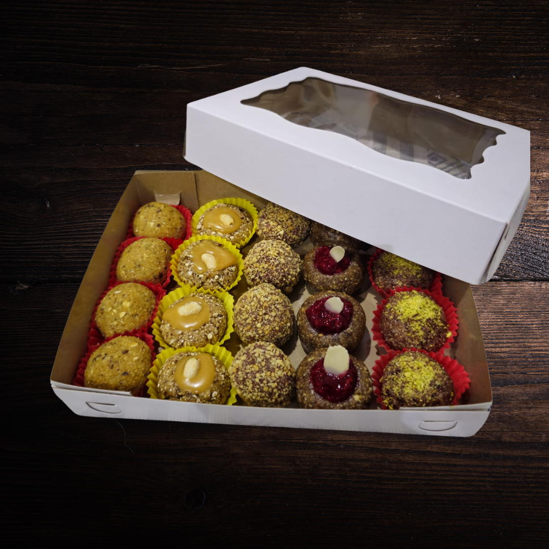 MIX 5 RAZLIČITIH VRSTA KOLAČA- 20 komada